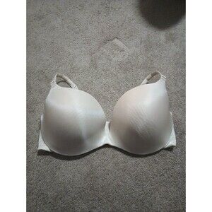 NWOT Cacique Ivory Satin Lightly Lined Classic Full Coverage Bra 42DDD